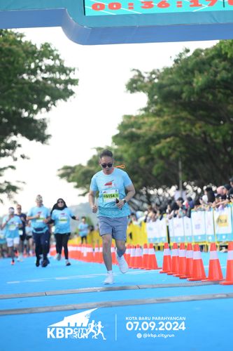 Race photo from KBP City Run 2024