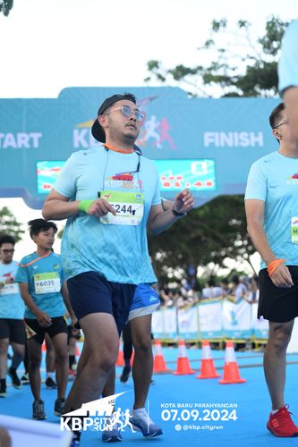 Race photo from KBP City Run 2024