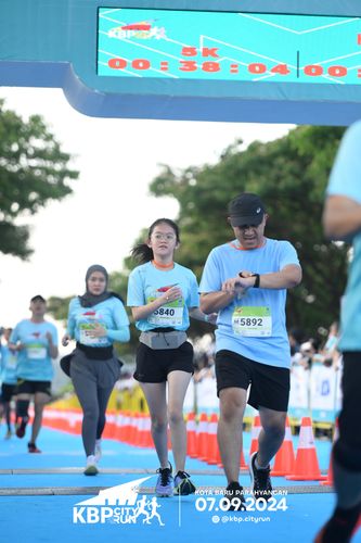 Race photo from KBP City Run 2024