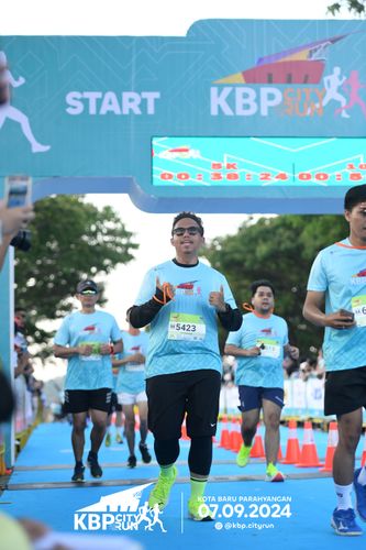 Race photo from KBP City Run 2024