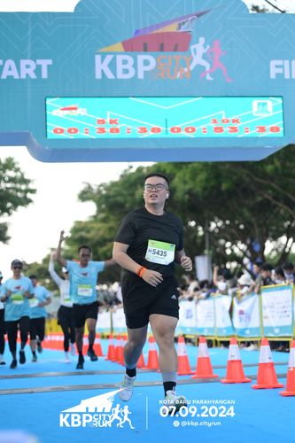 Race photo from KBP City Run 2024