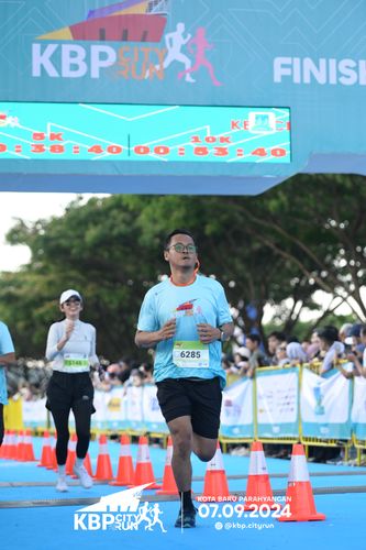 Race photo from KBP City Run 2024