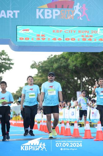 Race photo from KBP City Run 2024