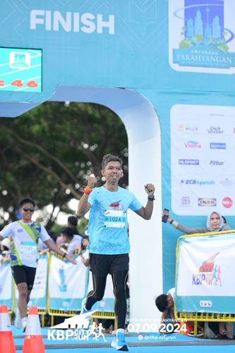Race photo from KBP City Run 2024