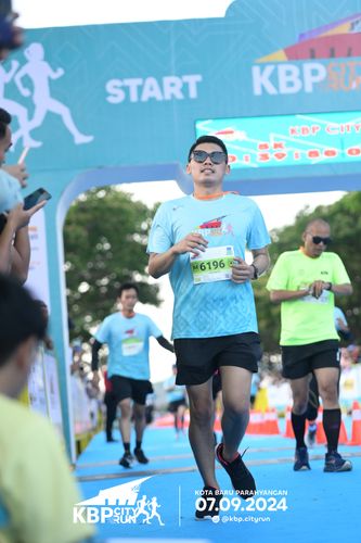 Race photo from KBP City Run 2024