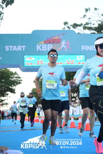 Race photo from KBP City Run 2024