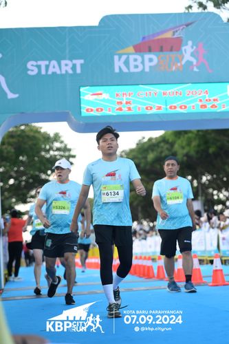 Race photo from KBP City Run 2024
