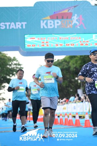 Race photo from KBP City Run 2024