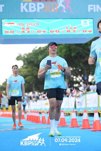 Race photo from KBP City Run 2024