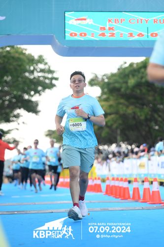 Race photo from KBP City Run 2024