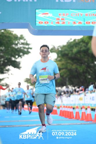 Race photo from KBP City Run 2024