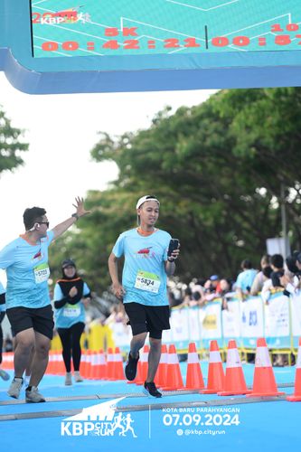 Race photo from KBP City Run 2024