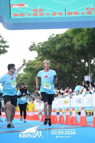 Race photo from KBP City Run 2024