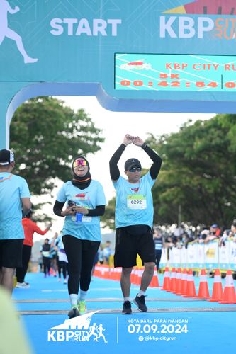Race photo from KBP City Run 2024