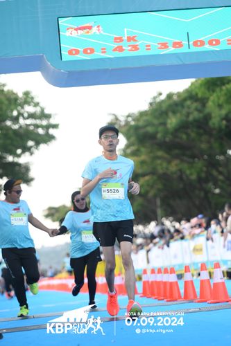Race photo from KBP City Run 2024