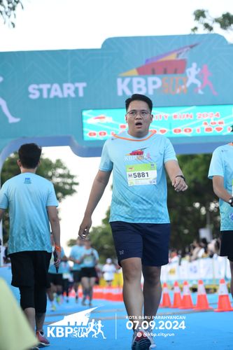 Race photo from KBP City Run 2024