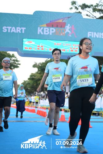 Race photo from KBP City Run 2024