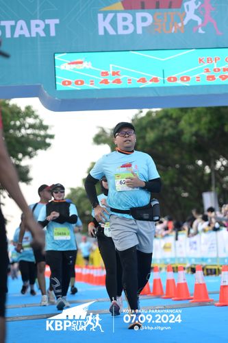 Race photo from KBP City Run 2024