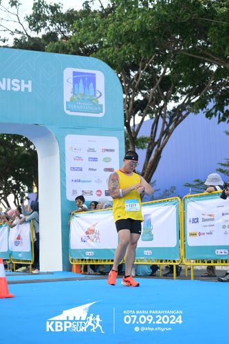 Race photo from KBP City Run 2024