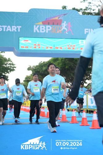 Race photo from KBP City Run 2024