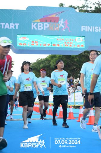 Race photo from KBP City Run 2024
