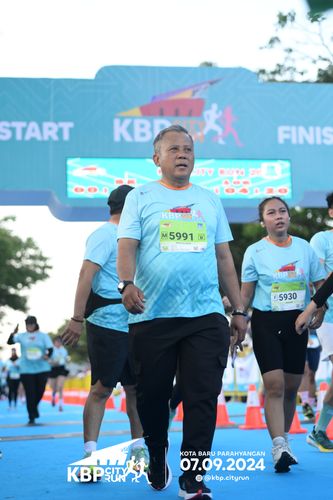 Race photo from KBP City Run 2024