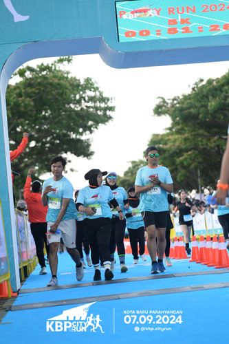 Race photo from KBP City Run 2024