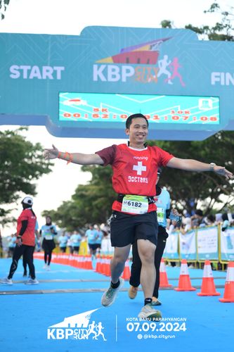 Race photo from KBP City Run 2024