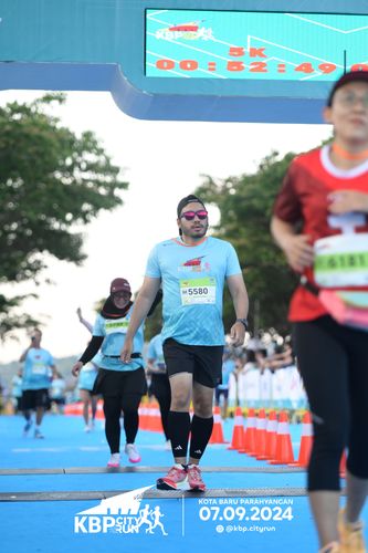 Race photo from KBP City Run 2024