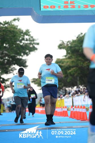 Race photo from KBP City Run 2024