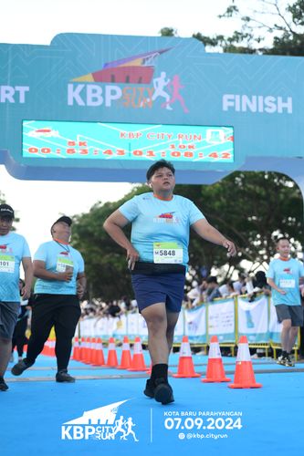 Race photo from KBP City Run 2024