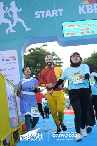 Race photo from KBP City Run 2024