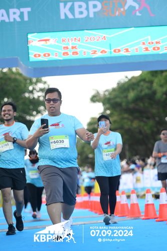 Race photo from KBP City Run 2024