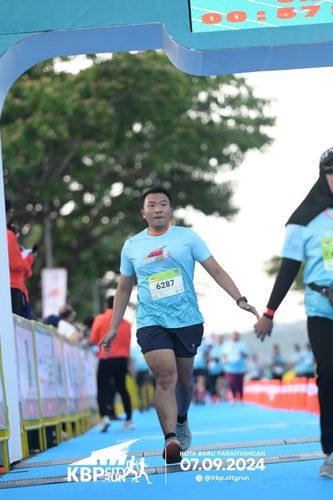 Race photo from KBP City Run 2024