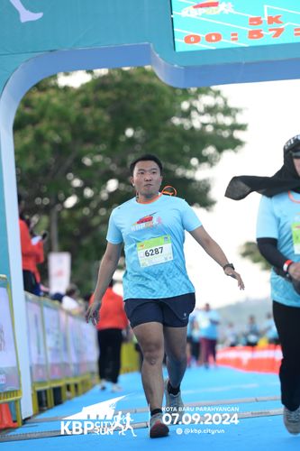 Race photo from KBP City Run 2024