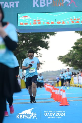 Race photo from KBP City Run 2024