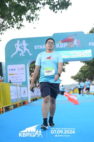 Race photo from KBP City Run 2024