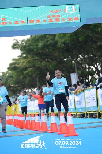 Race photo from KBP City Run 2024