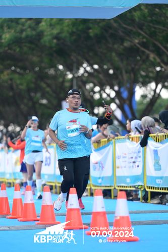 Race photo from KBP City Run 2024