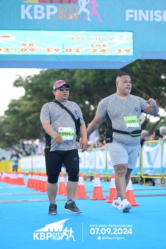 Race photo from KBP City Run 2024