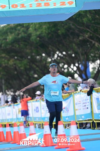 Race photo from KBP City Run 2024