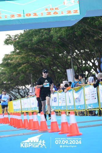 Race photo from KBP City Run 2024