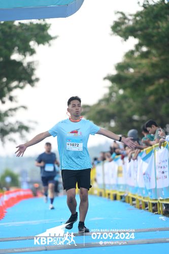 Race photo from KBP City Run 2024