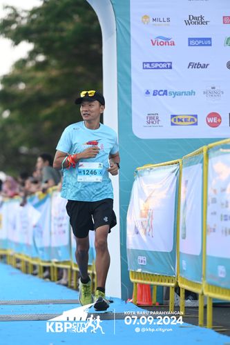 Race photo from KBP City Run 2024