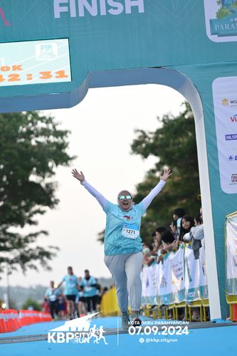 Race photo from KBP City Run 2024