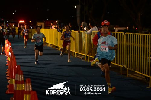 Race photo from KBP City Run 2024