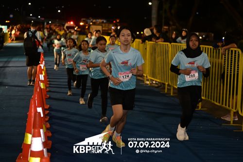 Race photo from KBP City Run 2024