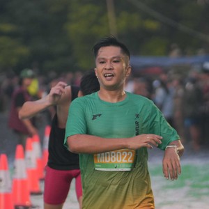 Race photo from BAUR RUN 2025