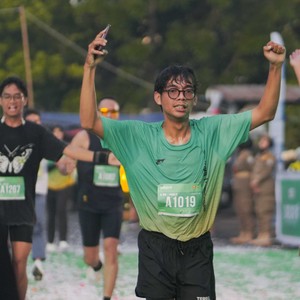 Race photo from BAUR RUN 2025