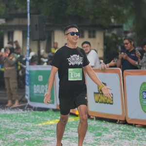Race photo from BAUR RUN 2025